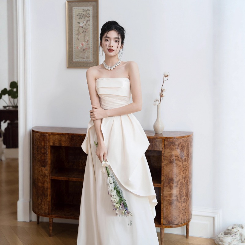 French Strapless Bride Engagem - đánh giá và giá Wedding Led
