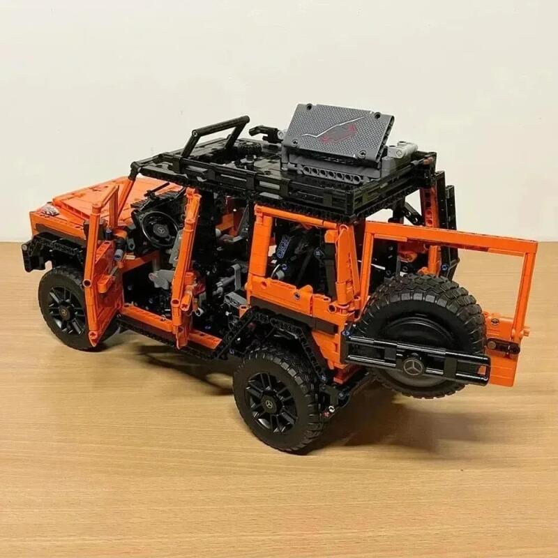 Orange off-road vehicle G500 i - đánh giá và giá Wedding Yes